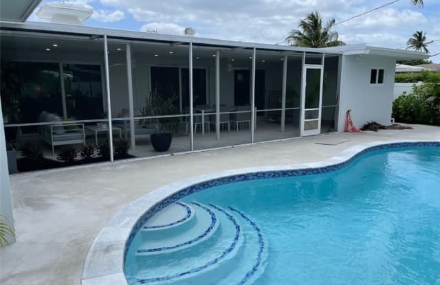 1807 NE 27th St - 1807 Northeast 27th Street, Wilton Manors, FL 33306