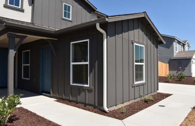 Photo of 4049 Cinnabar Avenue - 2