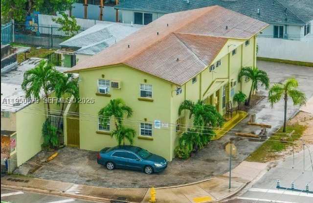1500 NW 69th Ter