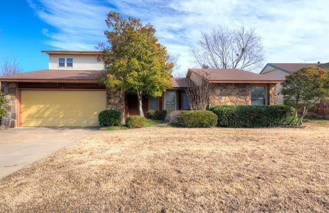 3101 S Poplar Avenue - 3101 South Poplar Avenue, Broken Arrow, OK 74012