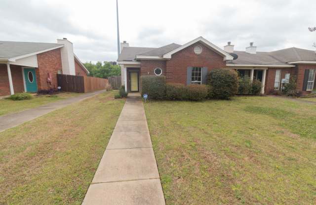 8357 Grand Oak Ct
