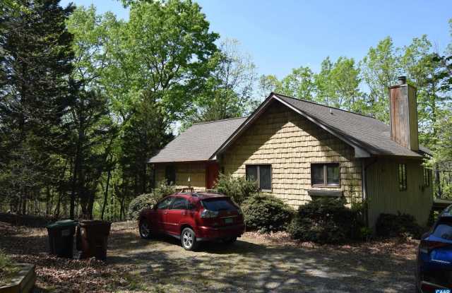40 CLIFTWOOD RD