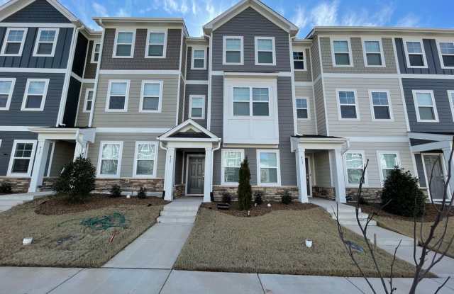 First Level bedroom! Amazing amenities! A must See!