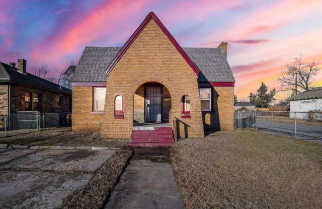 2145 North Kate Avenue