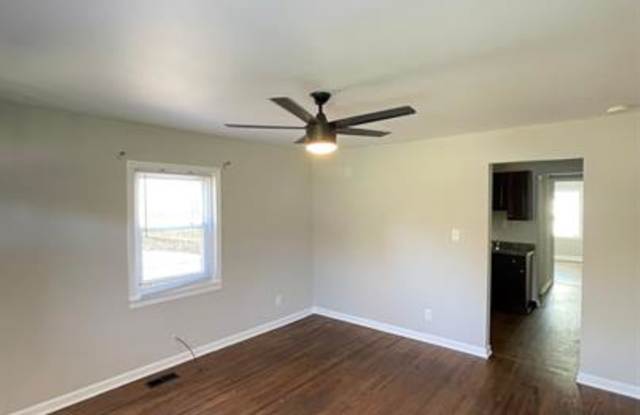 1929 Merriman Avenue