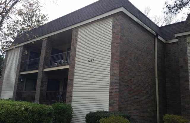 Photo of 1855 W. Poplar Woods Cir #206