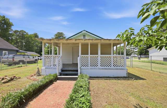 Completely Renovated Home Located in Erwin, NC!