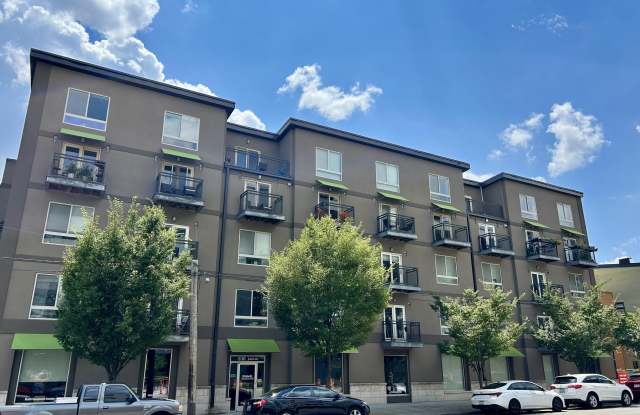 830 E Main St unit: 201
