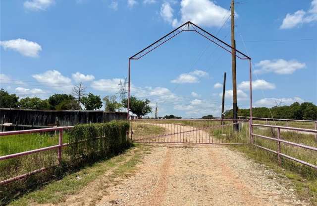 177 County Road 3940