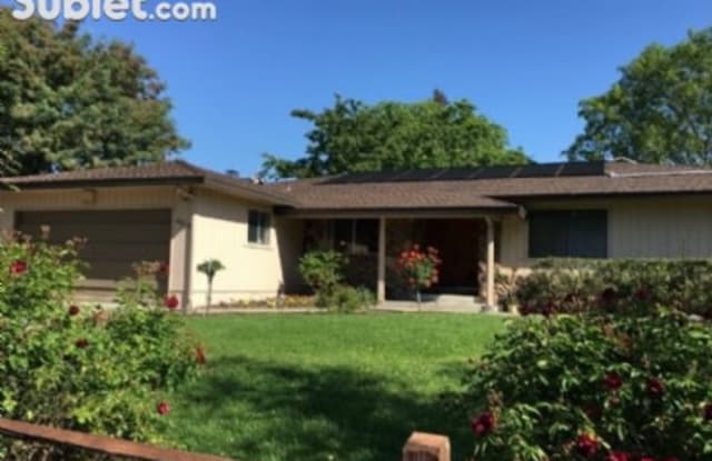 22910 Orange Grove Avenue - 22910 Orange Avenue, Redlands, CA 92373