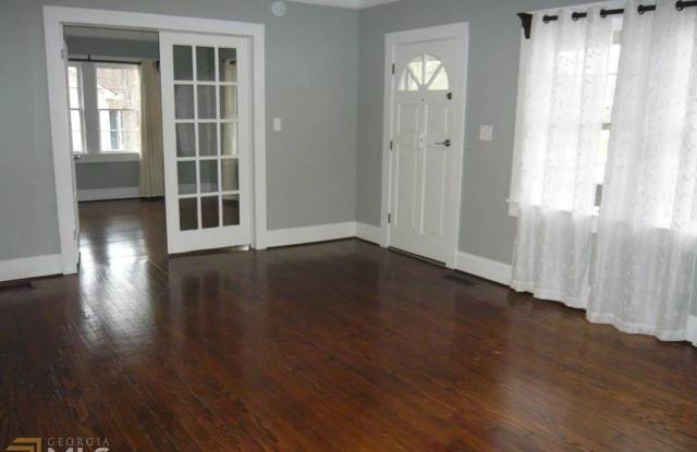 208 Peachtree Street