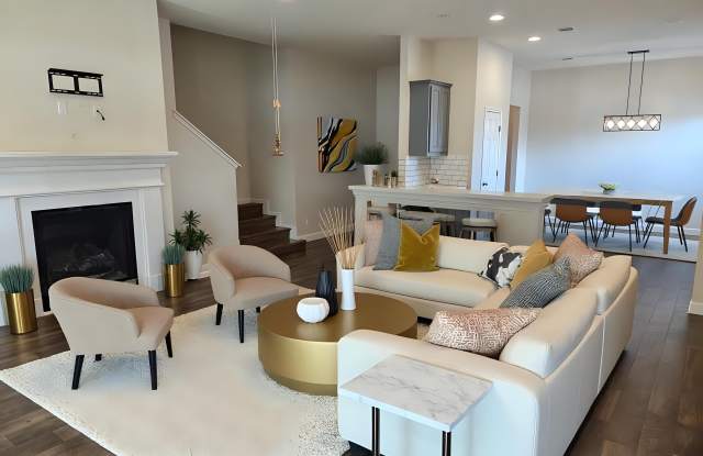 2832 Coral Valley Dr