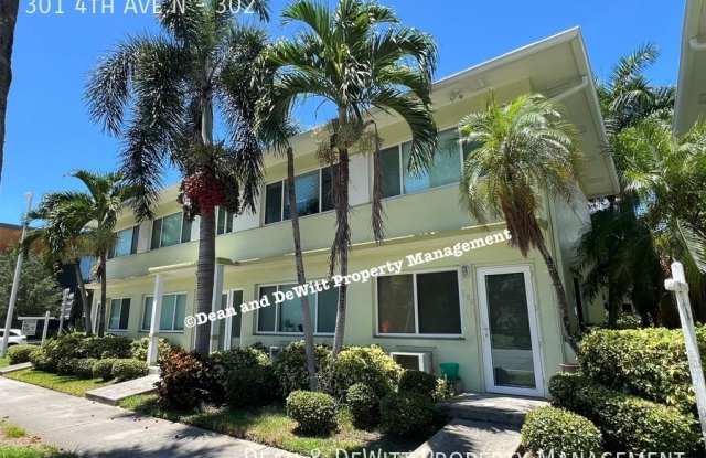 301 4th Ave N