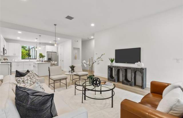 266 PARK LAKE STREET