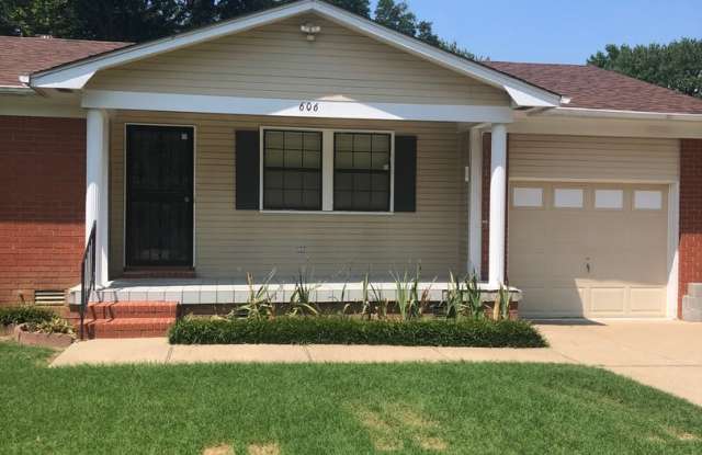 Questions call Peggy Goodman 501 676 1758