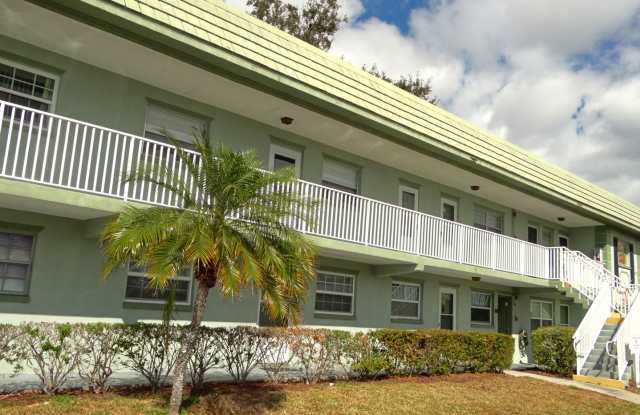 2 bed / 2bath condo in the heart of Clearwater