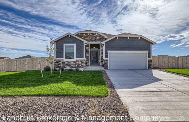 814 E Maybell Dr - 814 Maybelle Drive, Pueblo West, CO 81007