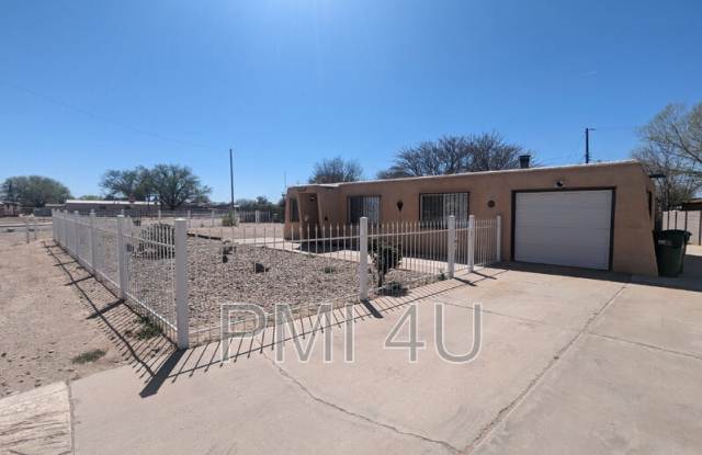 Photo of 1801 Corte Adelina St SW