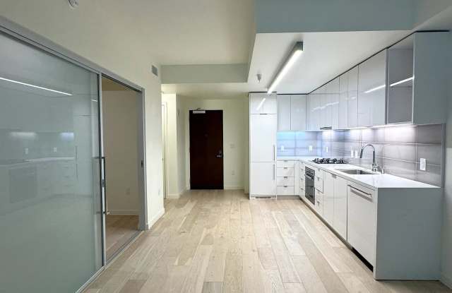 88 Arkansas St Apt 213