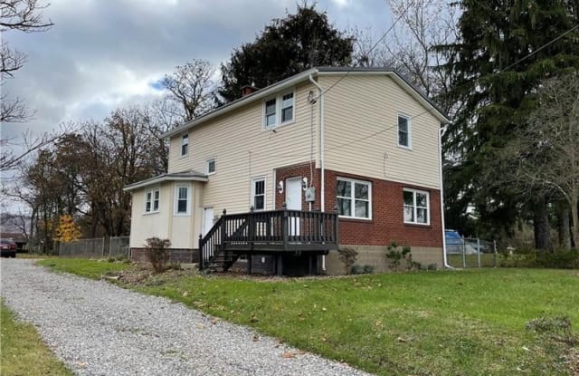 2075 Morgantown Rd - 2075 Morgantown Road, Fayette County, PA 15401