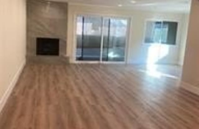 Photo of 4675 Willis