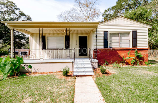 1160 School Street - 1160 School Street, Minor, AL 35224