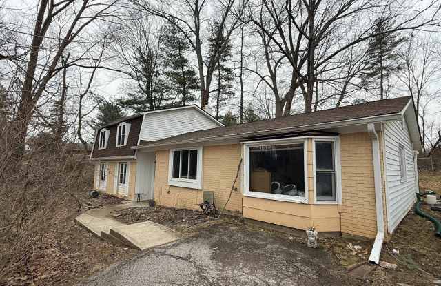 1310 E Prairie Drive