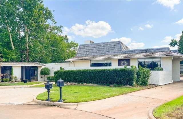 6303 Christon Court