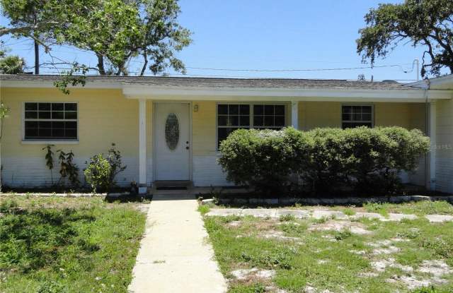 4960 93RD AVENUE N - 4960 93rd Avenue, Pinellas Park, FL 33782