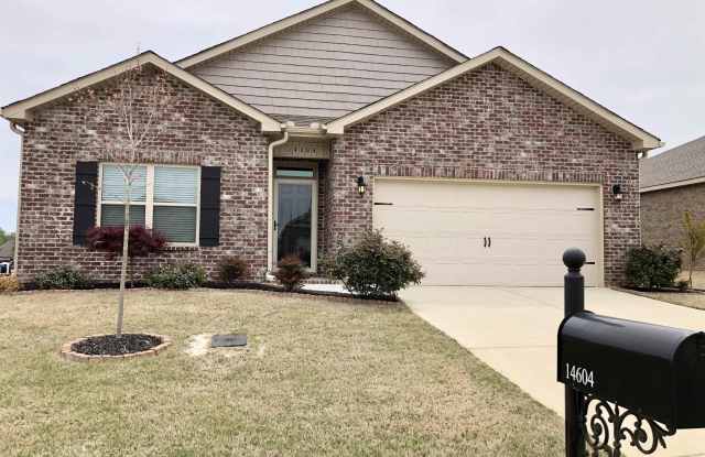 14604 London Lane