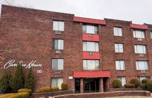 16 NILES STREET - 409