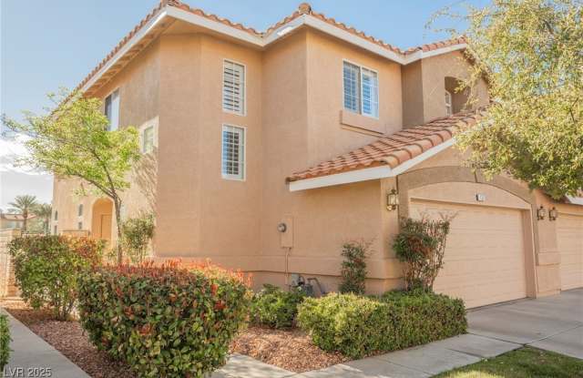 135 Broken Rock Drive