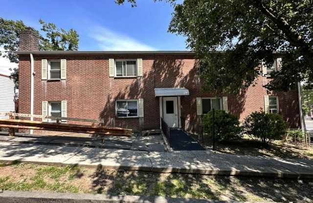 209 Lake Avenue