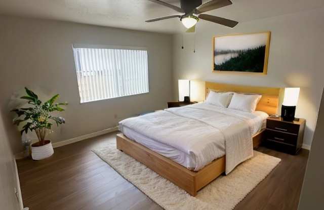 Upstairs unit easy access to freeway 80