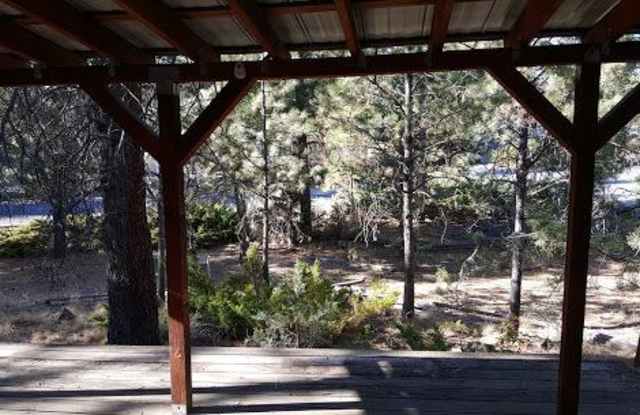 Standalone Unit in SW Bend