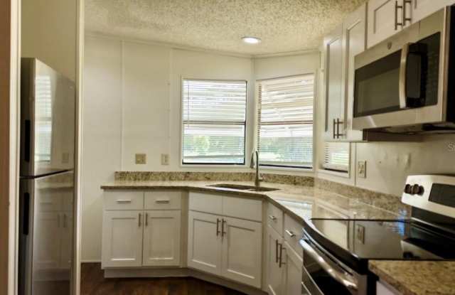 Photo of 835 OBERRY HOOVER ROAD