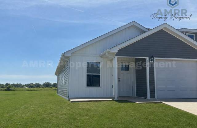 New Beginnings Start With AMRR: Cozy 3 Bedroom Available in August!