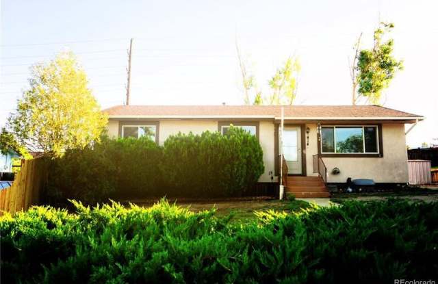 414 Maplewood Dr