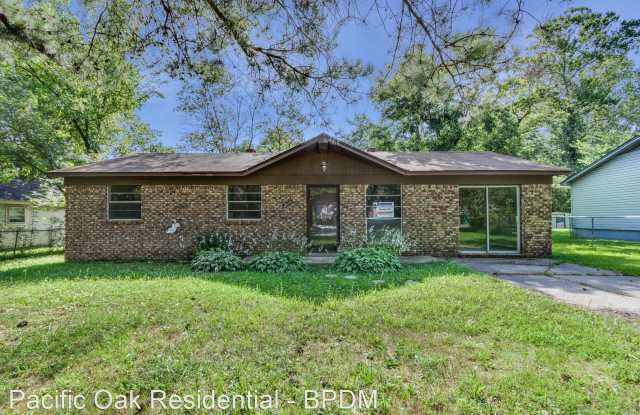 17 Compass Point Street