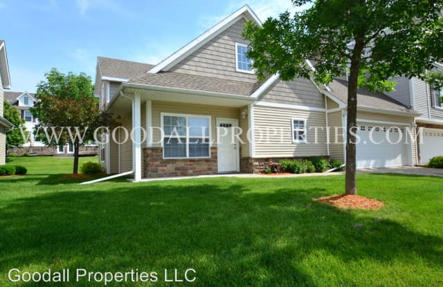 15207 Townsend Ave - 15207 Townsend Avenue, Urbandale, IA 50323