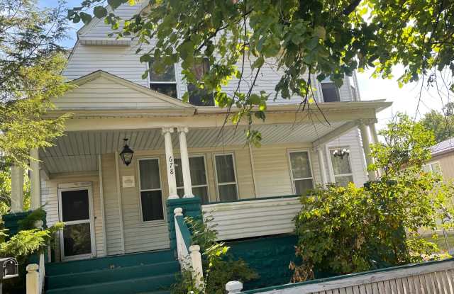 Photo of 678 Mahoning Avenue Northwest - 1