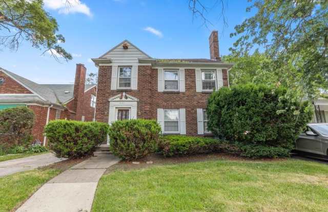 8061 Mendota Street - 2