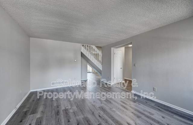 4641 South Fraser Circle