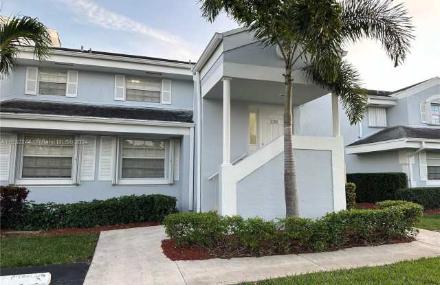 2652 SE 19th Ct - 2652 Southeast 19th Court, Homestead, FL 33035