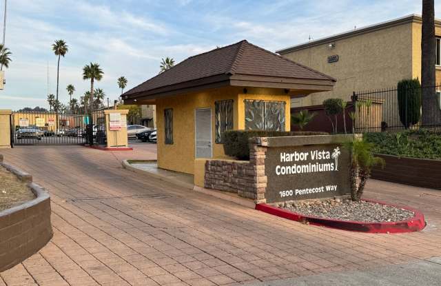 Photo of 2 Bedroom Condo in San Diego