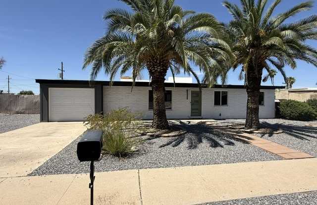 924 South Elmerita Avenue