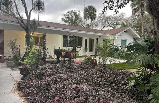 411 West Flora Street