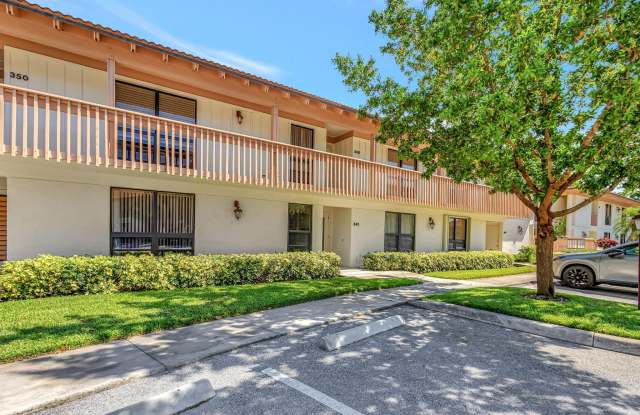 348 Brackenwood Circle