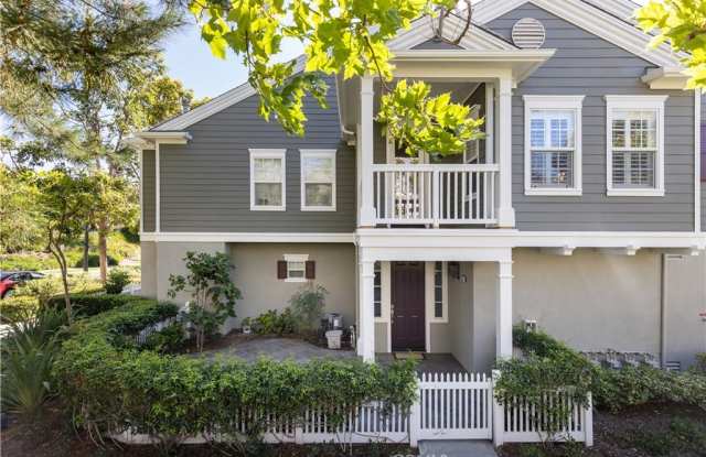 131 Strawflower Street