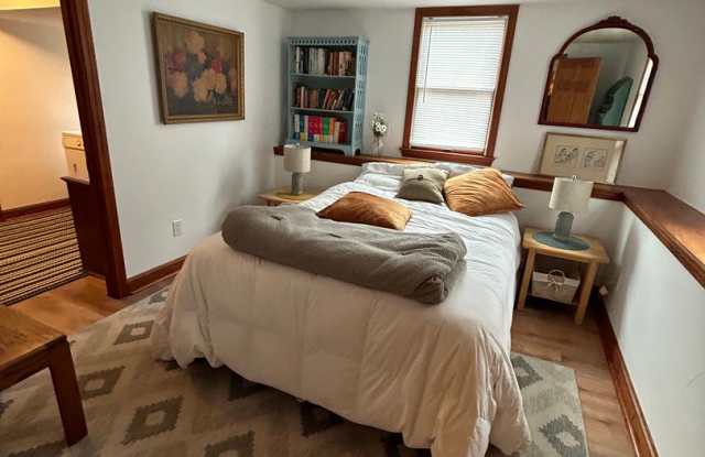 Marstons Mills One Bedroom